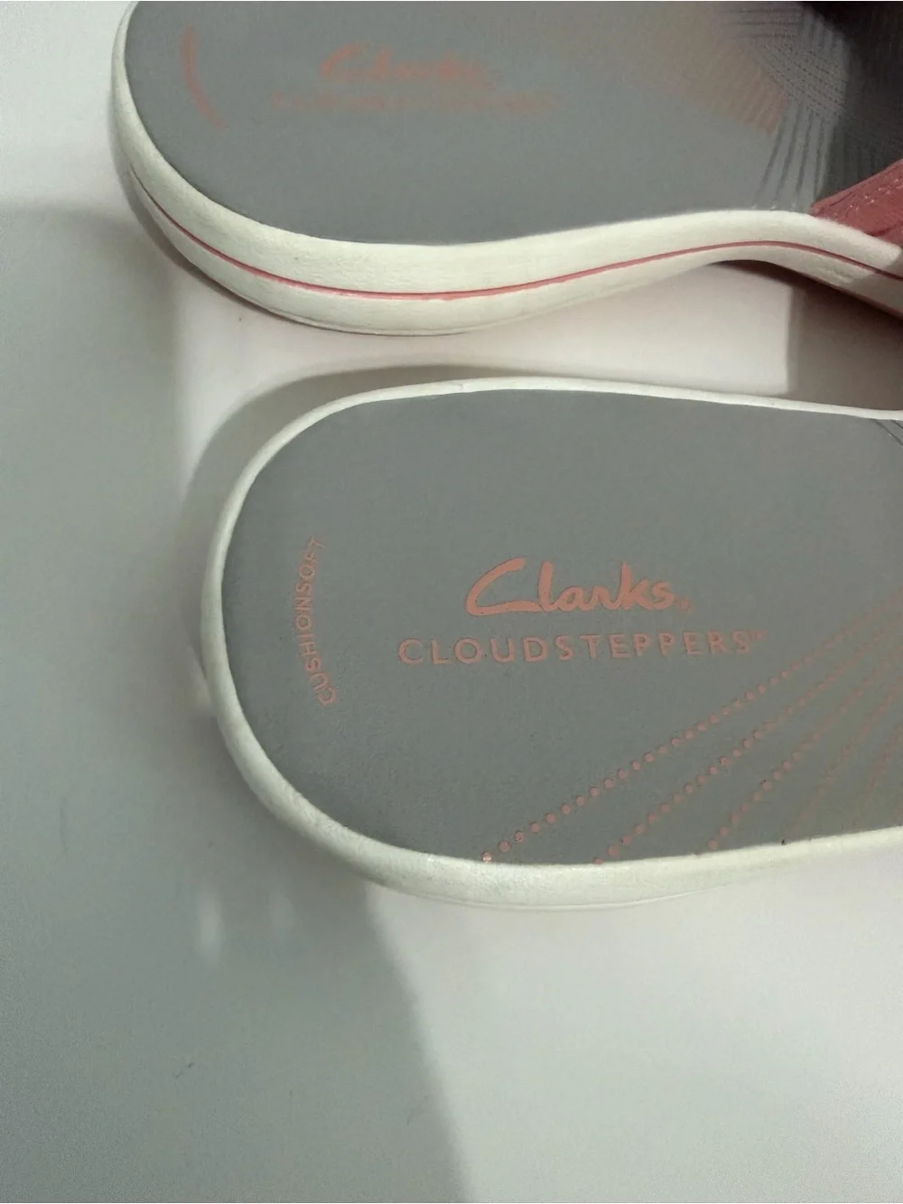 Clark’s pink cloud steppers sandals new women’s size 11 comfort‎ slip on summer